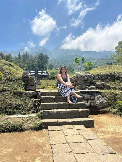 yogyakarta-surakarta-sukuh-temple-cetho-temple-guide