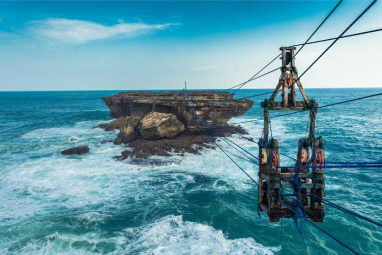 yogyakarta-timang-beach-private-trip-with-cable-car-ride