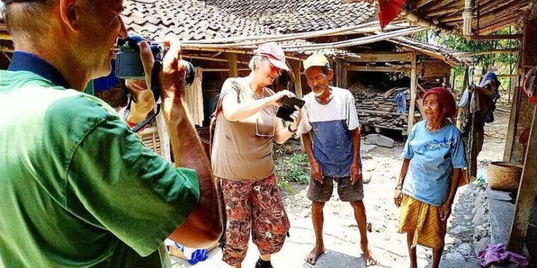 yogyakarta-traditional-village-bicycle-tour-with-transfer