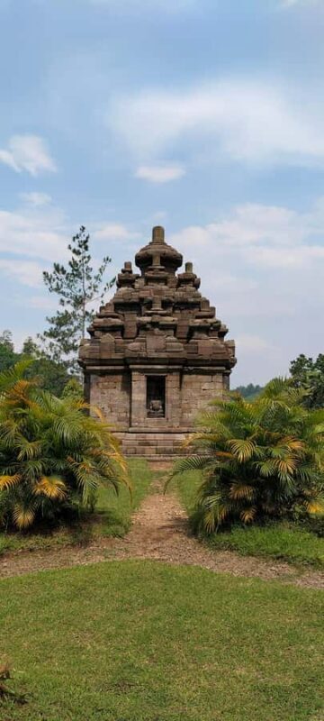 Yogyakarta : trip to Borobudur temple + Selogriyo temple - Who Is This Tour Perfect For?