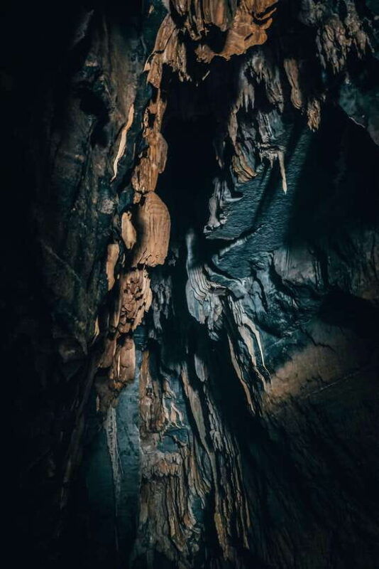 yogyakarta-trip-to-jomblang-cave-pindul-cave