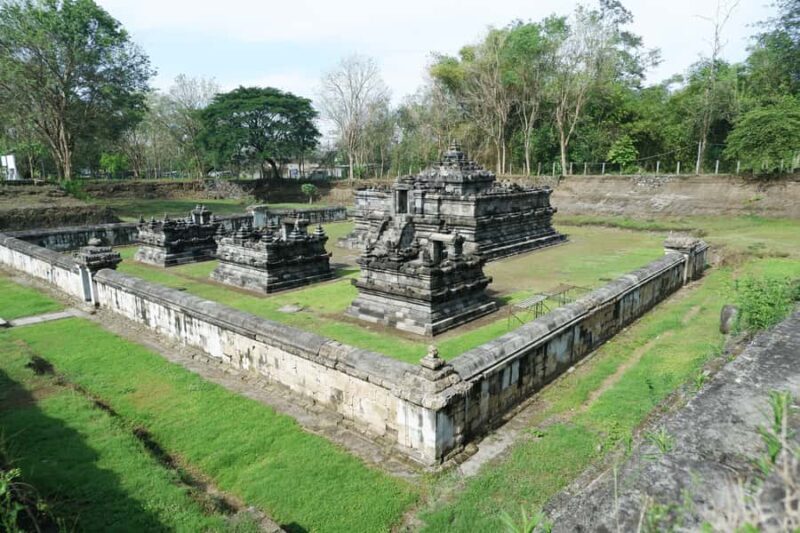 Yogyakarta: Unveiling Javanese Temple - Introduction