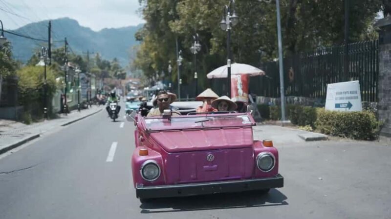 Yogyakarta : VW Borobudur Setumbu Sunrise Guide Tour - FAQ