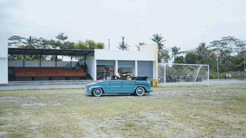 yogyakarta-vw-setumbu-sunrise-borobudur-climb-up-tour
