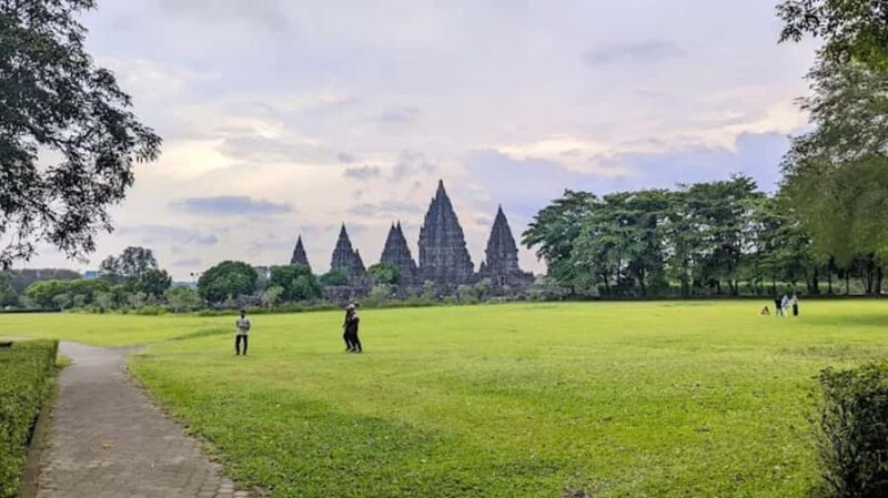 Yogyakarta:Prambanan & Borobudur Day Tour climbUp Guaranteed - Starting Your Day: Pickup & Journey