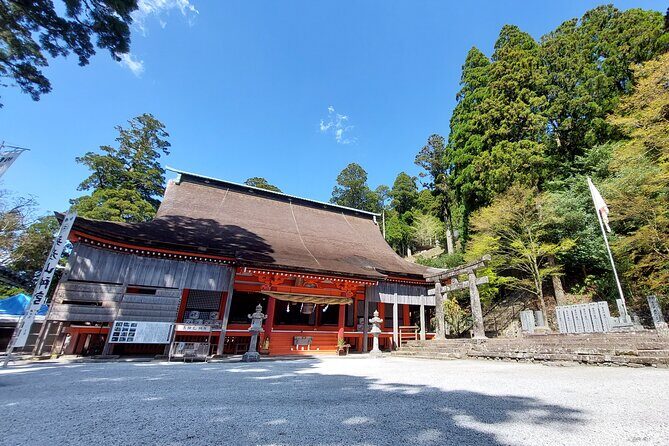 YokaBus Hikosan Jingu and Showa Era Market Tour - Key Points