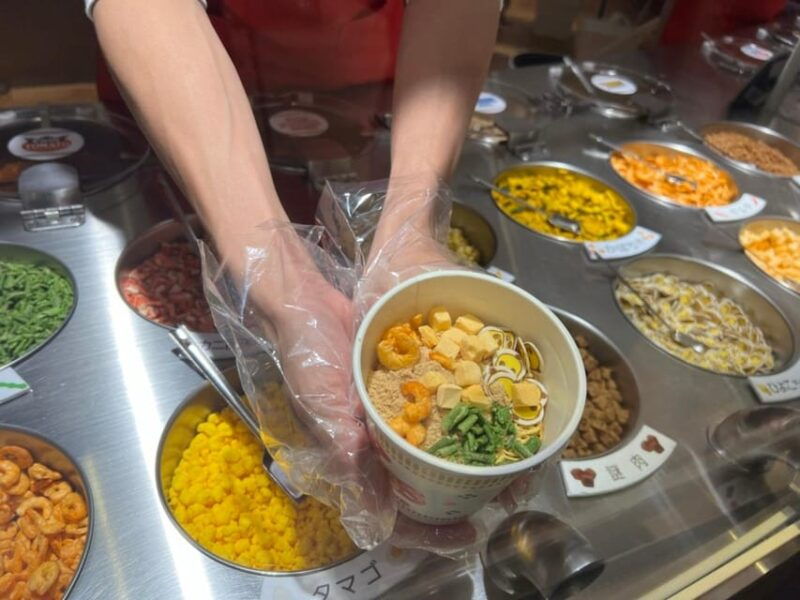 yokohama-cup-noodles-museum-tour-with-guide