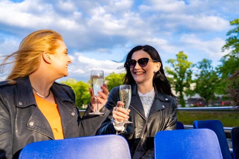 york-60-minute-happy-hour-cruise-for-all-ages