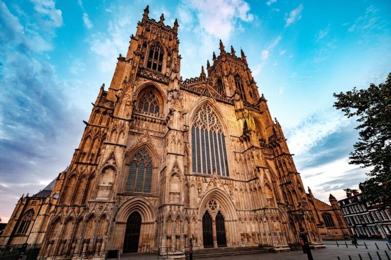 york-day-rail-tour-from-london-including-hop-on-hop-off-tour