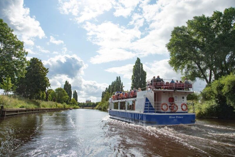 york-daytime-sightseeing-boat-cruise-with-live-commentary