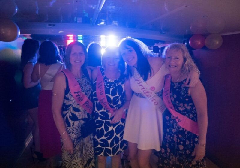 york-party-cruise-with-drink-dinner-and-dj