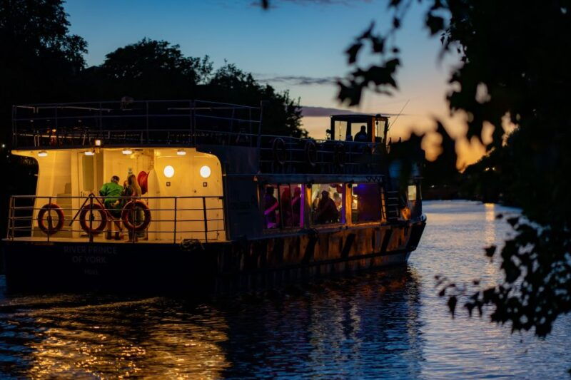 york-party-cruise-with-drink-dinner-and-dj