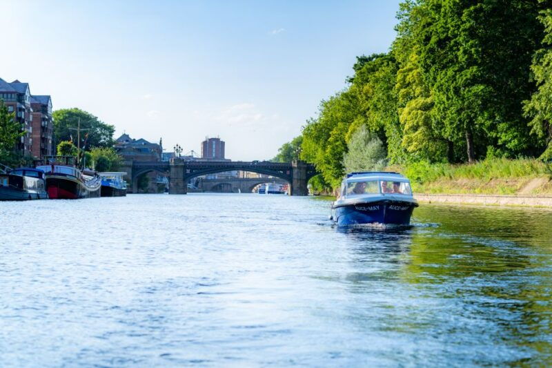york-self-steer-boat-rental