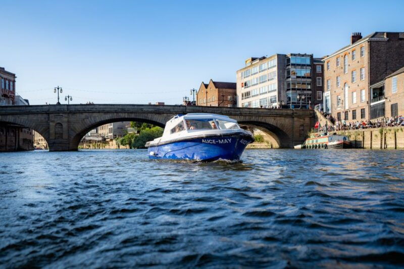 york-self-steer-boat-rental