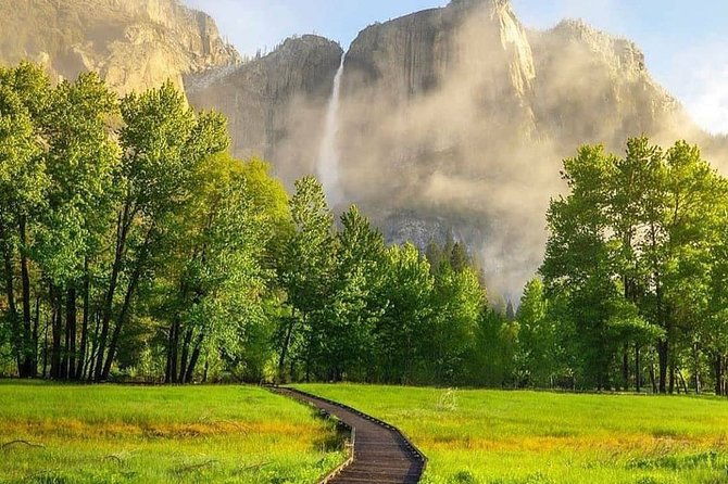 yosemite-national-park-giant-sequoias-2-day-semi-guided-tour-2