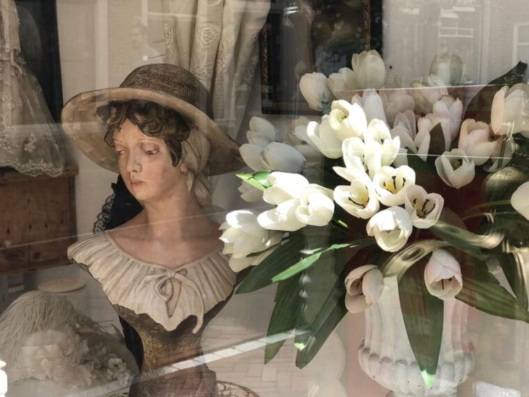 your-own-amsterdam-the-old-side