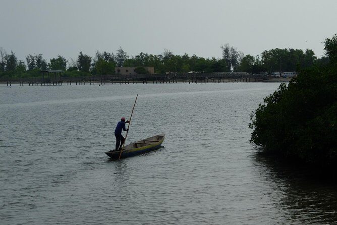 Your private driver & tour guide in Senegal-the shell island - Key Points