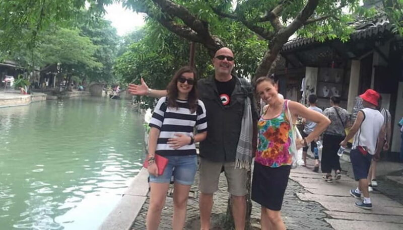 Yu Garden, Old Street, Bund & Zhujiajiao Water Town Bus Tour - The Value of This Tour