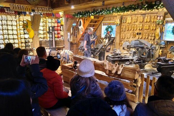 Zaanse Schans 3-Hour Private Tour from central Amsterdam, Airport or Port - The Experience in Detail