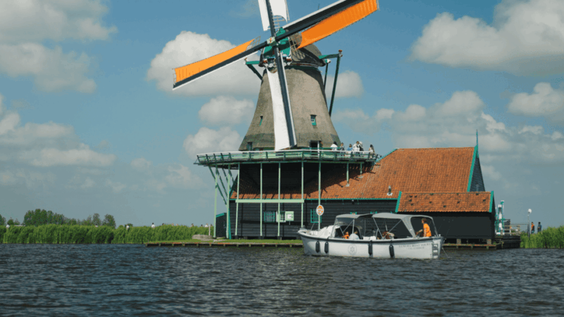 zaanse-schans-cruise-unesco-windmills-village-live-guide