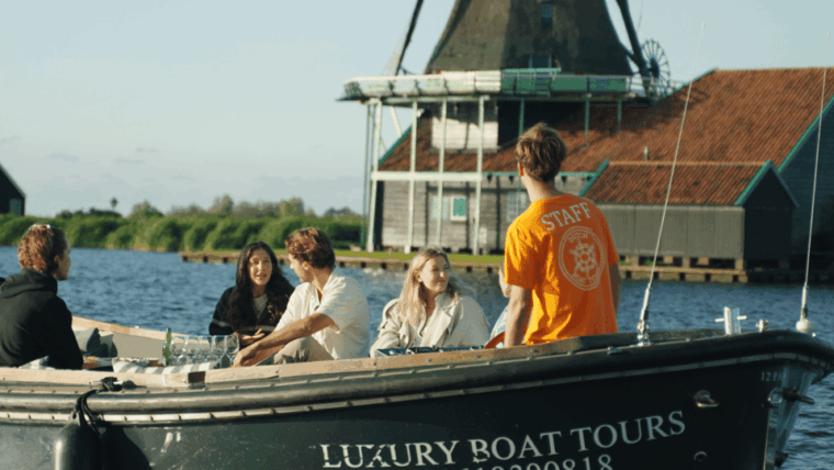 zaanse-schans-cruise-unesco-windmills-village-live-guide