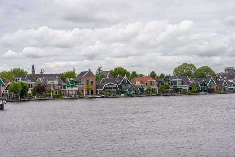 zaanse-schans-walking-tour-with-digital-guide