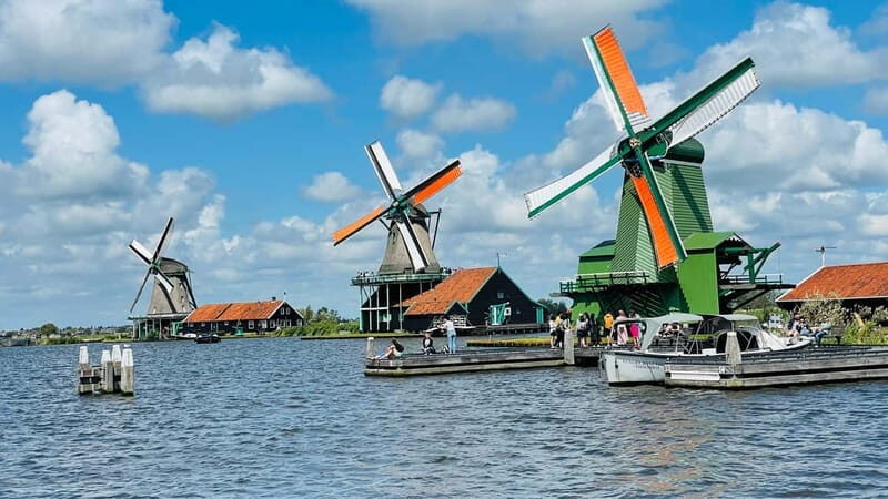 Zaanse Schans, Windmill house, Volendam,Marken Private Tour - A Day Out That Combines Iconic Sights with Authentic Charm