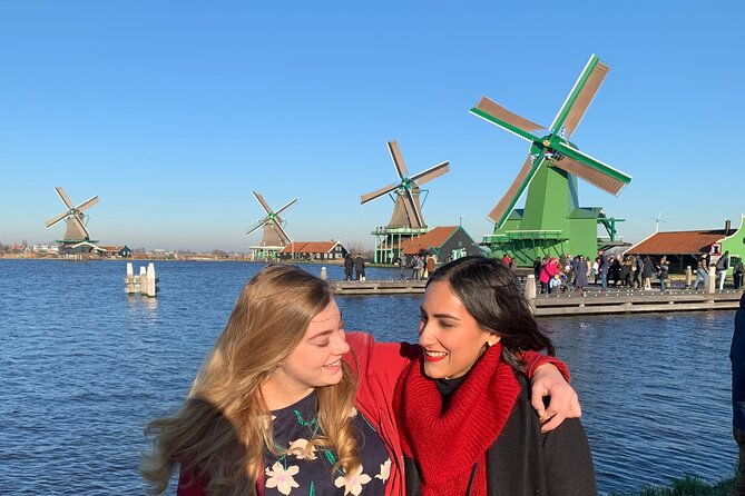 zaanse-schans-windmills-and-volendam-from-amsterdam-live-guided