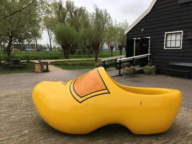 zaanse-schans-windmills-clogs-cheese-by-electric-scooter