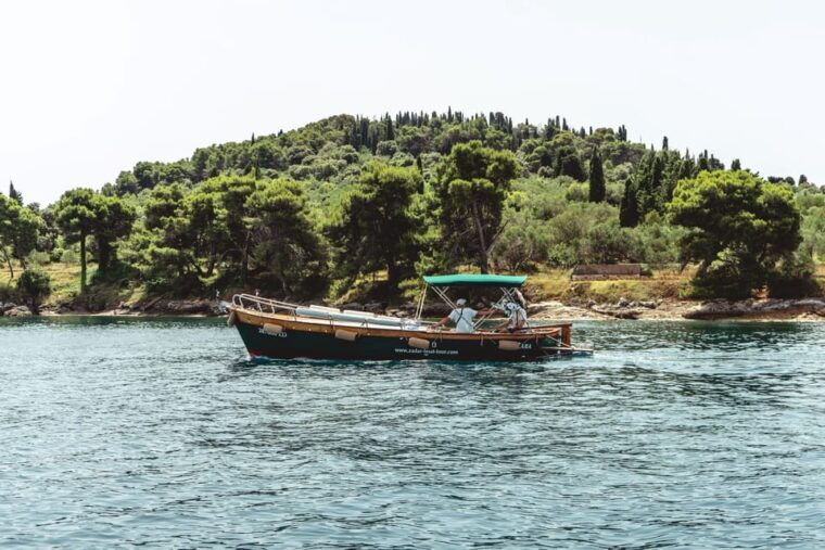 zadar-3-island-snorkeling-cruise-with-prosecco