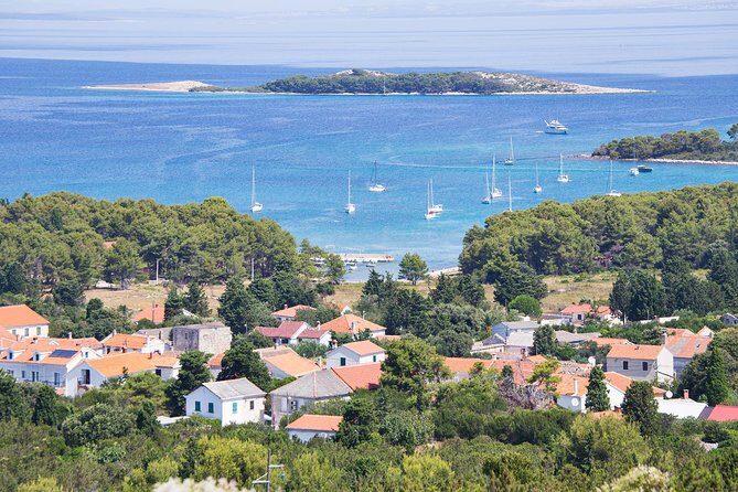Zadar Archipelago 3 Islands Sea Kayaking Day Trip - Who Should Consider This Tour?