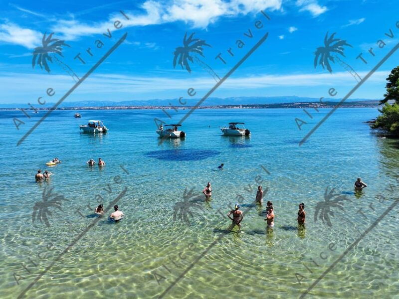 zadar-discover-the-vibe-of-croatia-on-a-speedboat-with-wine