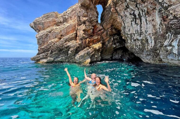 zadar-dugi-otok-island-discovery-day-trip-with-snorkeling