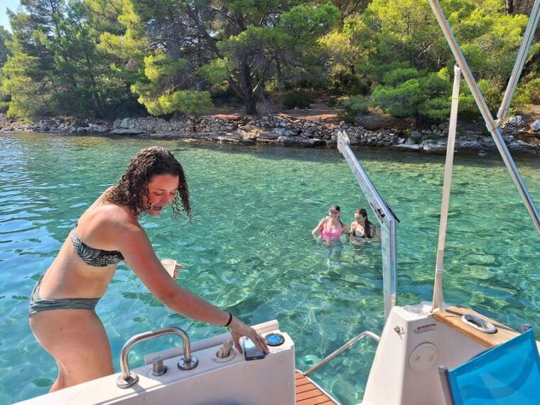 zadar-islands-lagoons-tour-with-eco-fruit-and-snorkeling
