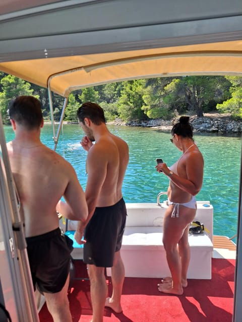 zadar-islands-lagoons-tour-with-eco-fruit-and-snorkeling