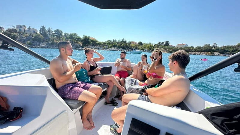 Zadar: Luxury speedboat trip: 3 islands, vine & fruit - Key Points