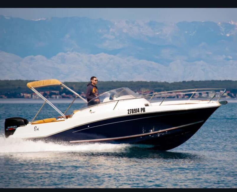Zadar: Motorboat Jeanneau Cap Camarat 755 Wa 250hp Rental - The Boat and Its Capabilities