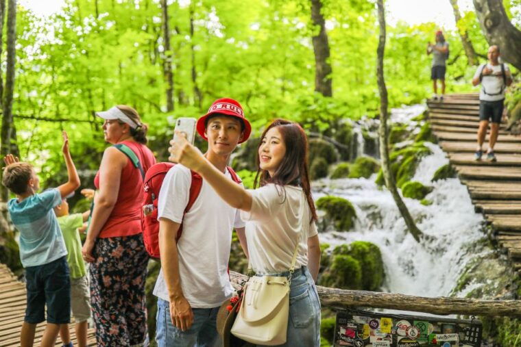 zadar-plitvice-lakes-full-day-guided-tour-with-a-boat-ride
