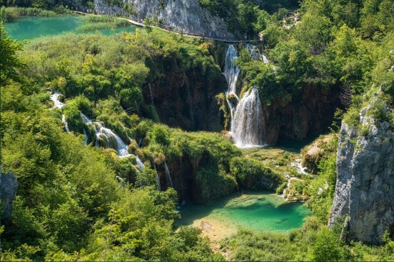 zadar-plitvice-lakes-transfer-tour-with-pro-photographer