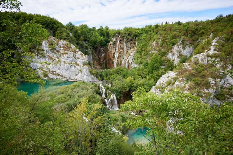 zadar-plitvice-lakes-transfer-tour-with-pro-photographer