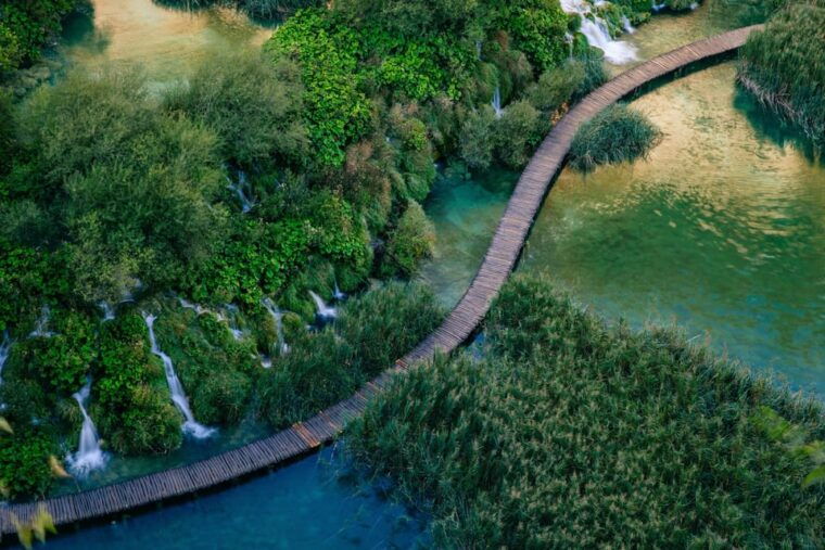 zadar-plitvice-lakes-transfer-tour-with-pro-photographer
