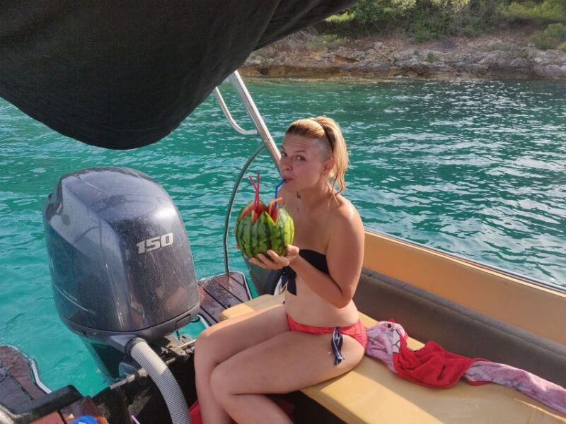 zadar-private-boat-tour-of-ugljan-osljak-and-skoljic-islands