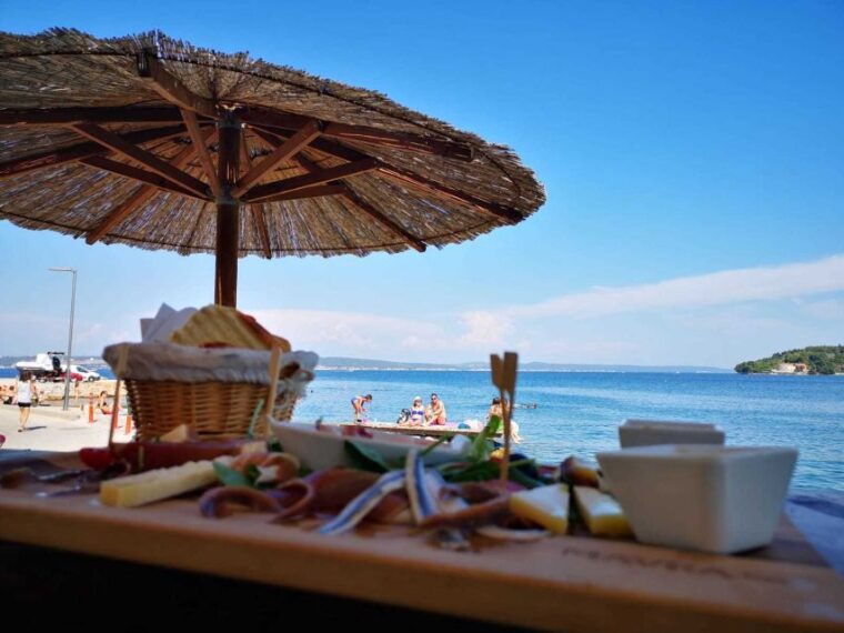 zadar-private-boat-tour-of-ugljan-osljak-and-skoljic-islands