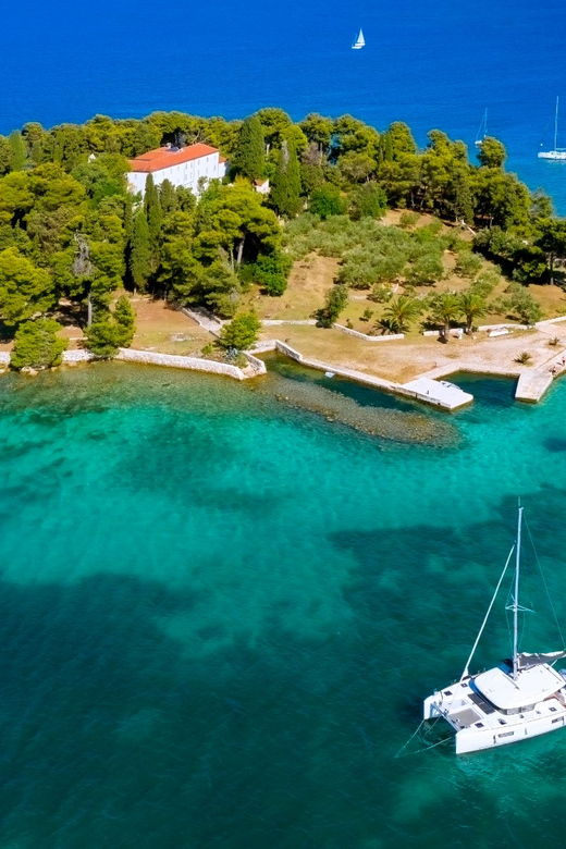 zadar-private-speedboat-tour-to-islands-drinks-included