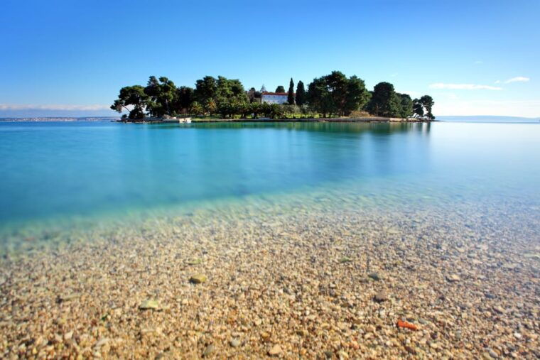 zadar-private-speedboat-tour-to-islands-drinks-included