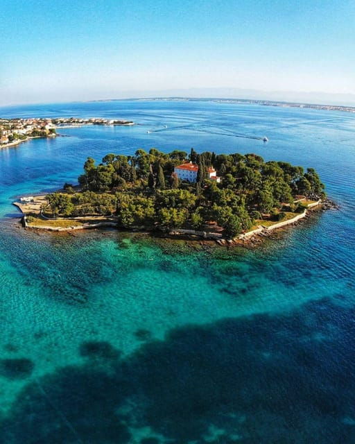 zadar-speedboat-tour-to-3-islands-with-refreshing-drinks