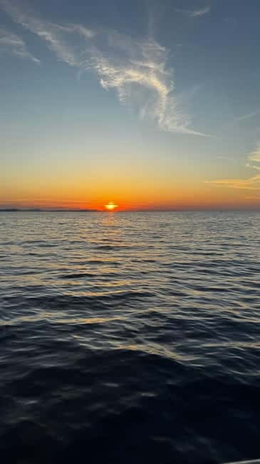 Zadar: Sunset boat tour with champagne - FAQs