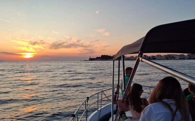Zadar: Sunset Cruise by Vintage Boat with Wine and Snacks - Key Points
