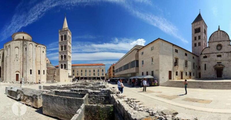 zadars-secrets-private-walking-tour-with-a-panoramic-view