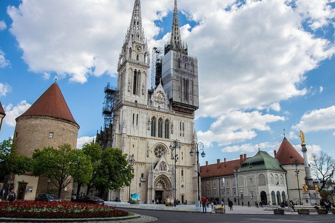 zagreb-departure-private-transfers-from-zagreb-city-to-zagreb-airport-zag